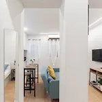 Luxe Apartment In Ponzano