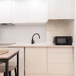 Luxe Apartment In Ponzano
