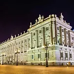 Vintage Style Apt In Madrid Centro