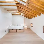 Gran Via XV Calle De Las Conchas 4Br 4Bh