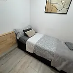 Centrico Y Precioso Apartamento En Madrid