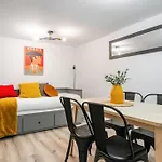 Acogedor Apto Tirso De Molina
