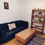 Cozy Apartment In Madrid Center Near Santiago Bernabeu