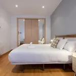 Bright And Comfortable- 2 Bedrooms 1 Bathroom- Cruz - Mintystay- Sol