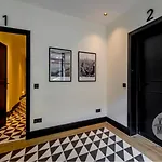 Glamour Madrileno Para 6, Vive En Calle Del Aguila E3