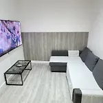 Apartamentos Day Madrid MADERA Centro Gran Via Sol Malasaña