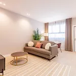 Home Art Apartments Bernabeu