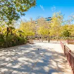 Guernica Luxury Duplex - Location, Light, And Art