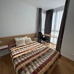 Luminoso Apartamento En El Centro De Madrid