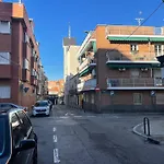 For Yoy Rentals Hermoso Apartamento Tipo Estudio En Madrid Temporal Sfl5