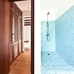Holiday Home With Modern Amenities