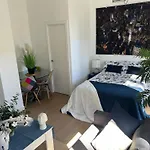 Coqueto Estudio De Obra Nueva