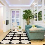 Exclusive Apartment Just Steps From Gran Via