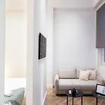 4- Hotel-Style Apartment In Puerta Del Sol