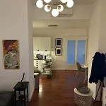 Stylish & Cozy 1Br Steps From Royal Palace | By Airnest
