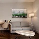 Ilunion Suites Madrid