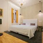 Palacio Plaza Conde Miranda
