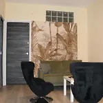 Increible Apartamento Reformado En El Brooklyn Madrileno