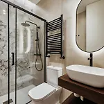 Fuencarral Living 7Br 7Bh