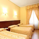 Hostal Silserranos