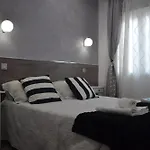 Hostal Meyra