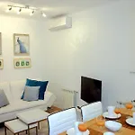 Reina Sofía Acogedor