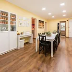 Grand Apartment La Latina