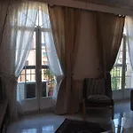 Cuatro Camino Apartment With Elevator