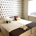Roisa Suites