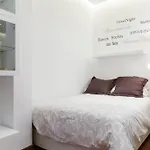 For You Rentals Plaza Dos de Mayo Apartment DP13