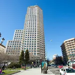 Home Club Torre De Madrid Apartments