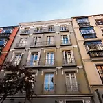 Home Club Paseo De Recoletos Apartments