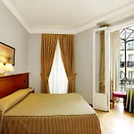Hostal Macarena