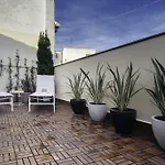 Opera Luxury Penthouse - 4Br 3Bt