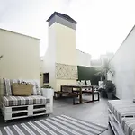 Opera Luxury Penthouse - 4Br 3Bt