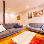 For You Rentals Nuevos Ministerios apartment