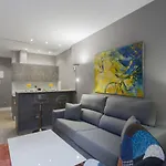 Dobo Rooms Palacio Apartments