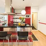 Chic Rentals Gran Via Calle San Bernardo