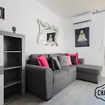 Charming Argensola Center