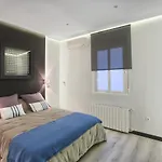 Serrano Comfort, by Presidence Rentals
