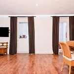 Apartamento Retiro