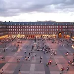 Five Windows to La Latina, Madrid Centre