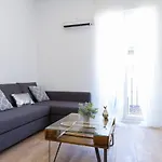 Marvelous Apartment Of 3 Bedrooms Near La Latina By Batuecas