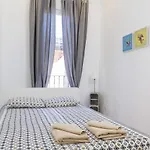 Marvelous Apartment Of 3 Bedrooms Near La Latina By Batuecas