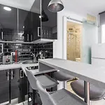 Argüelles Apartment by Rentalis