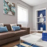 Serrano Excellent, by Presidence Rentals