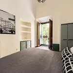 Vegas Apartment