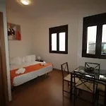 Apartamentos Km1 Tirso De Molina