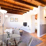 Apartamentos Puerta Del Sol I