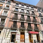 Feelathome Madrid Suites Apartments